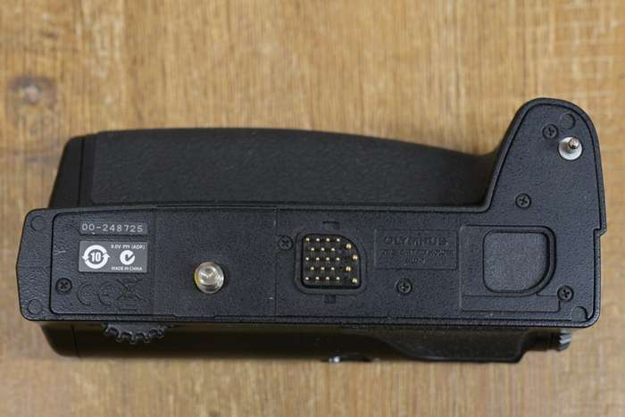 Olympus OM-D E-M1 + Grip + 2x náhradní baterie + duální USB nabíječka