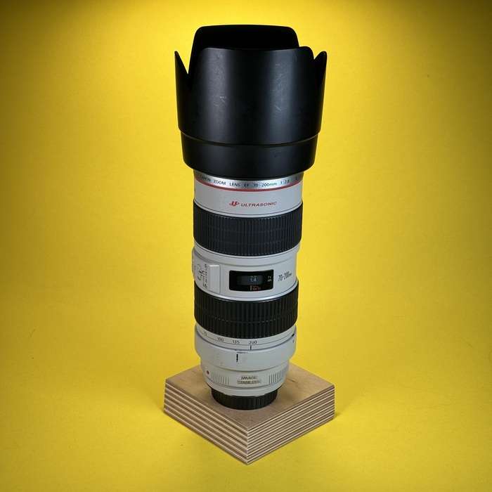 Canon 70-200mm f/2.8 L IS USM | 370121