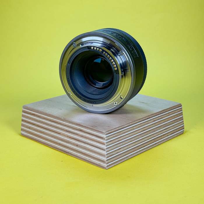 Canon RF 50mm f/1.8 STM | 0601012198