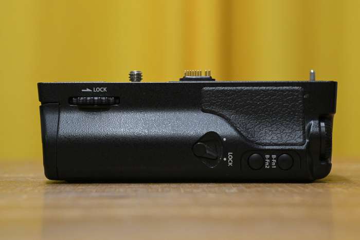 Olympus OM-D E-M1 + Grip + 2x náhradní baterie + duální USB nabíječka