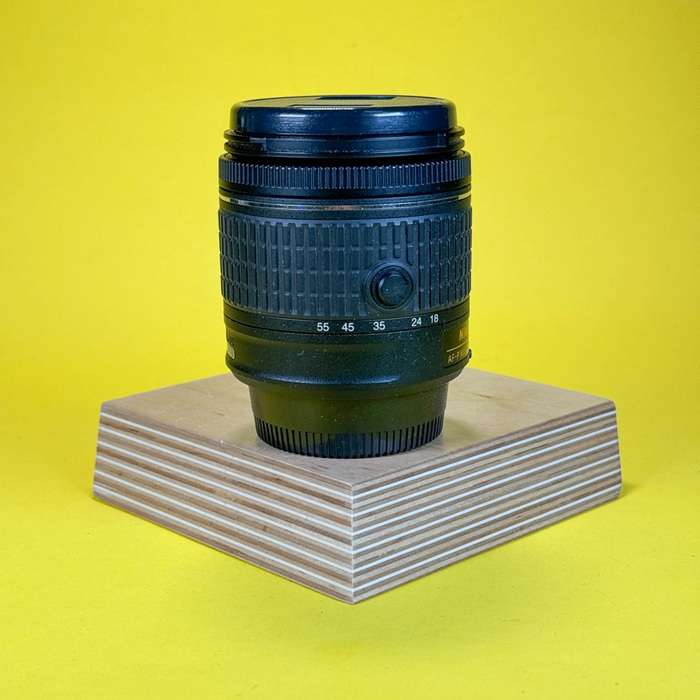 Nikon 18-55 mm f/3.5-5.6 G AF-P DX VR | 23107950
