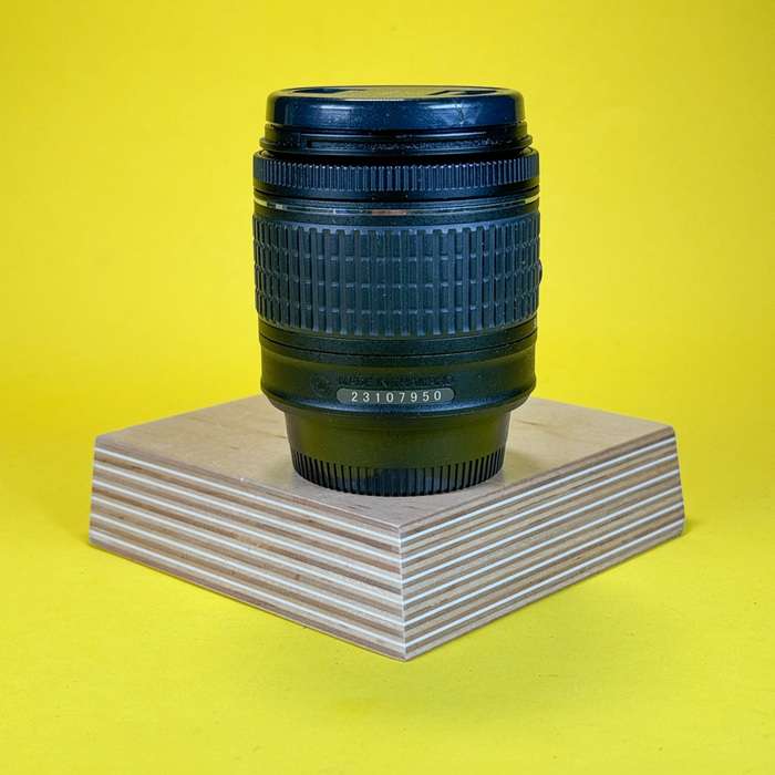 Nikon 18-55 mm f/3.5-5.6 G AF-P DX VR | 23107950