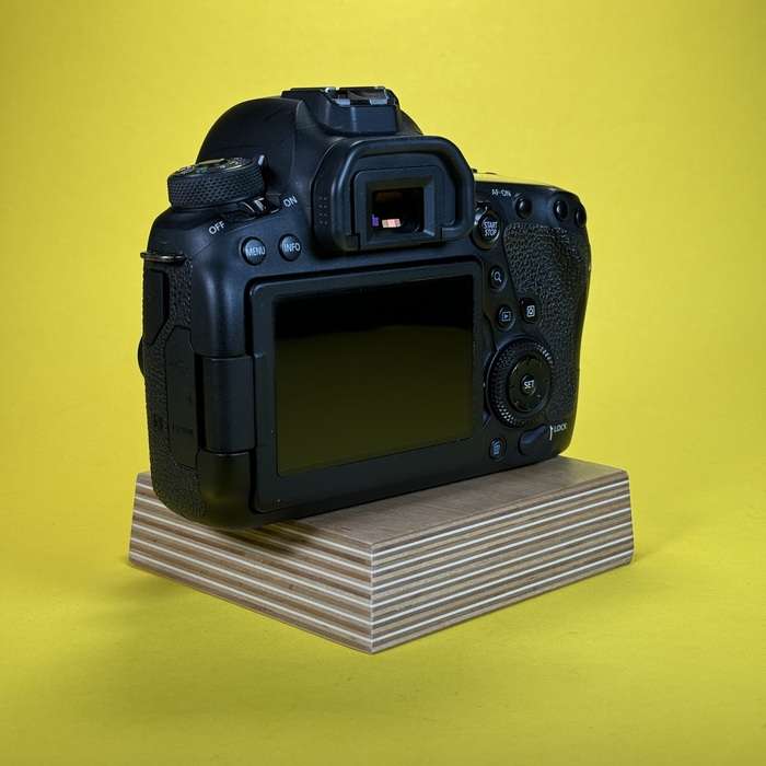 Canon EOS 6D mark II | 053051005666