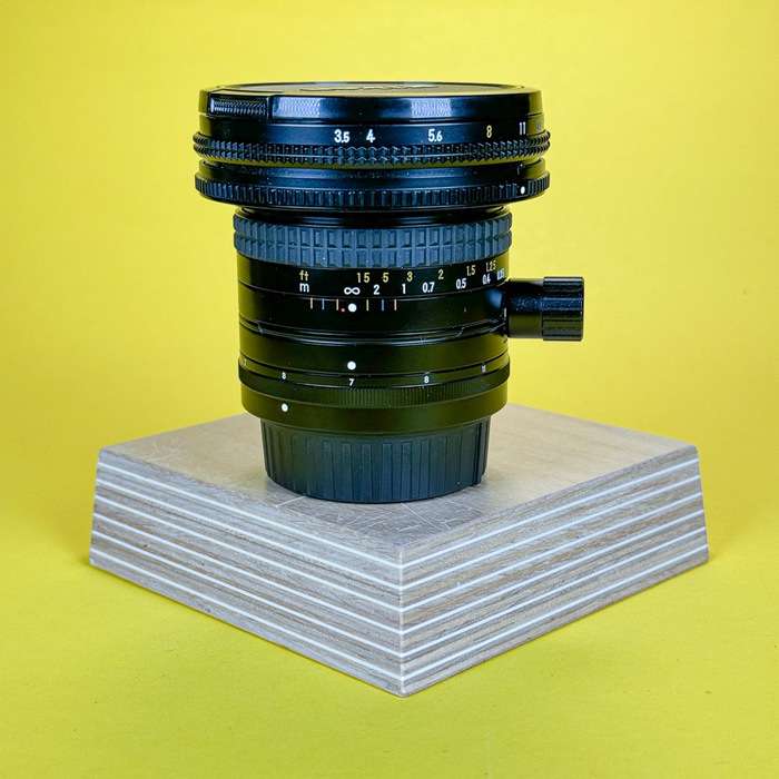 Nikon PC-Nikkor 28mm f/3.5 | 212955