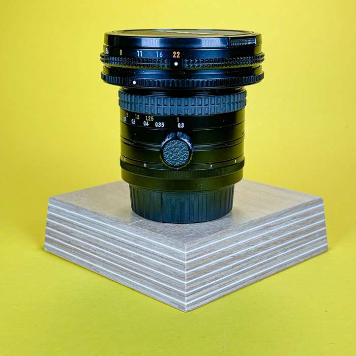 Nikon PC-Nikkor 28mm f/3.5 | 212955
