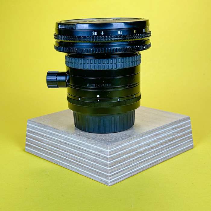 Nikon PC-Nikkor 28mm f/3.5 | 212955