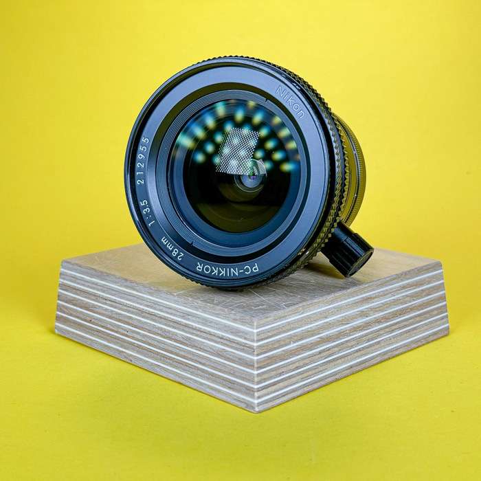 Nikon PC-Nikkor 28mm f/3.5 | 212955