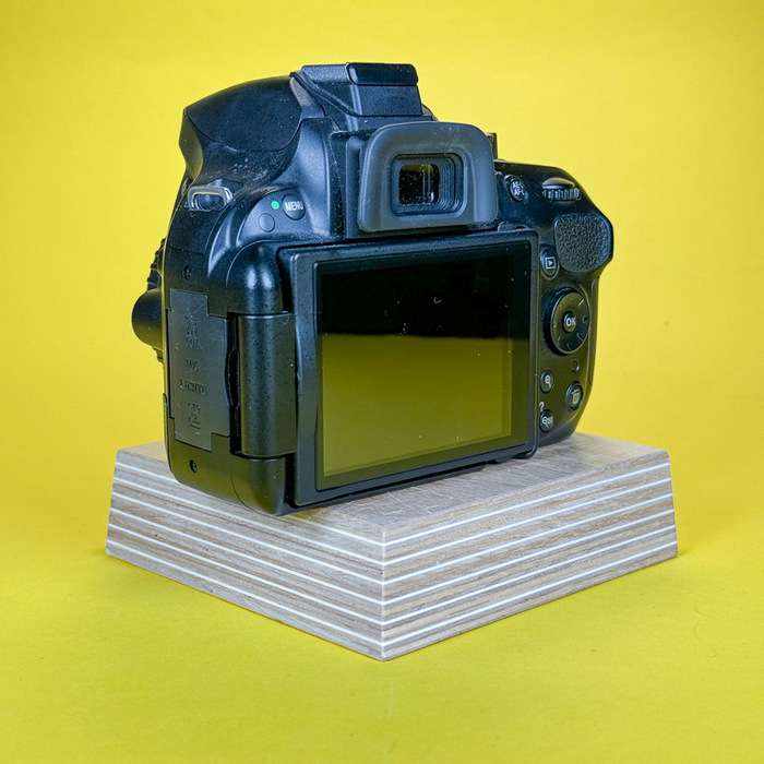 Nikon D5200 | 4640843