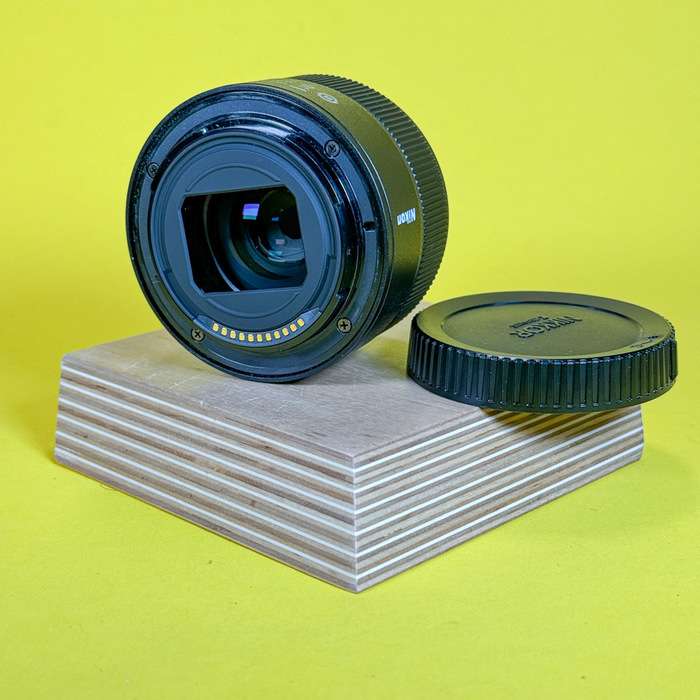 Nikon Z 40 mm f/2 | 20013834