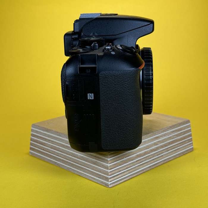 Nikon D5600 | 6195298