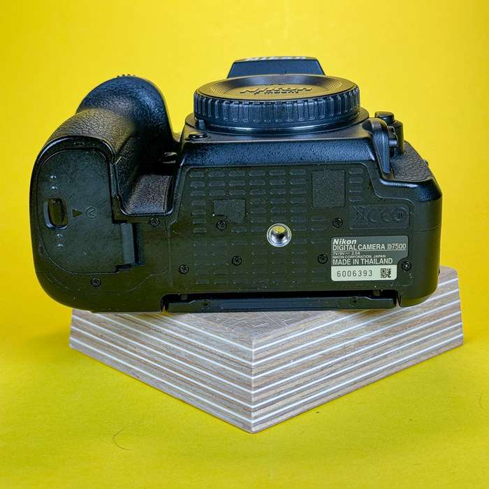 Nikon D7500 | 6006393