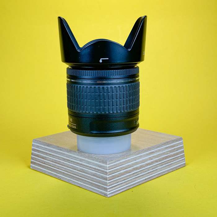 Nikon 18-55mm f/3.5-5.6G AF-P DX VR | 20394563