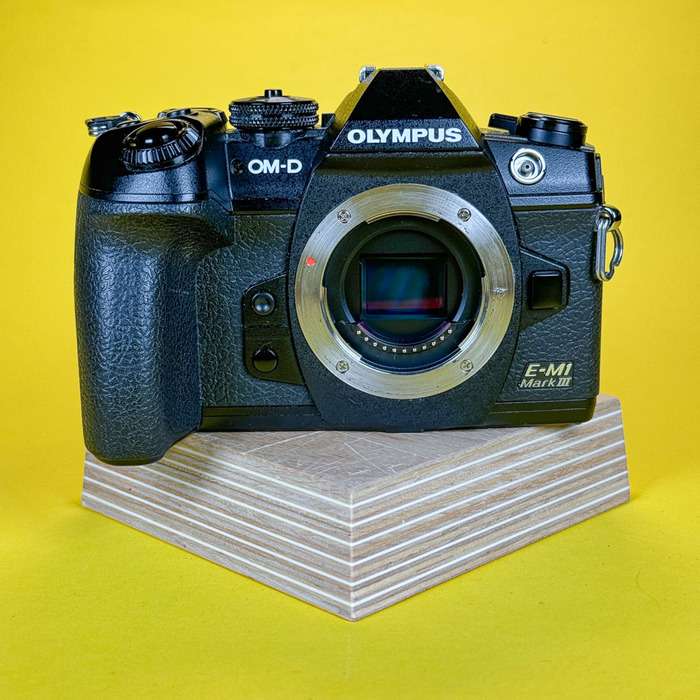 Olympus OM‑D E‑M1 Mark III | BJDA33284