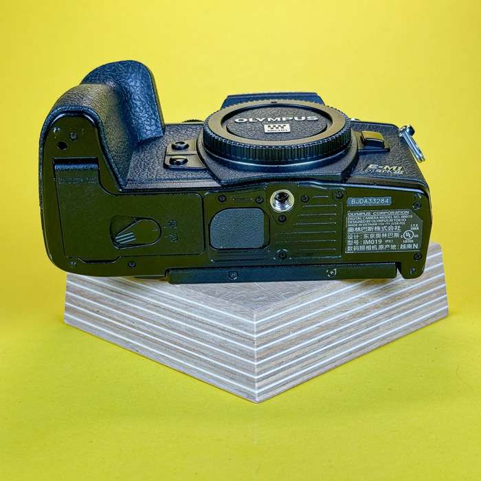 Olympus OM‑D E‑M1 Mark III | BJDA33284