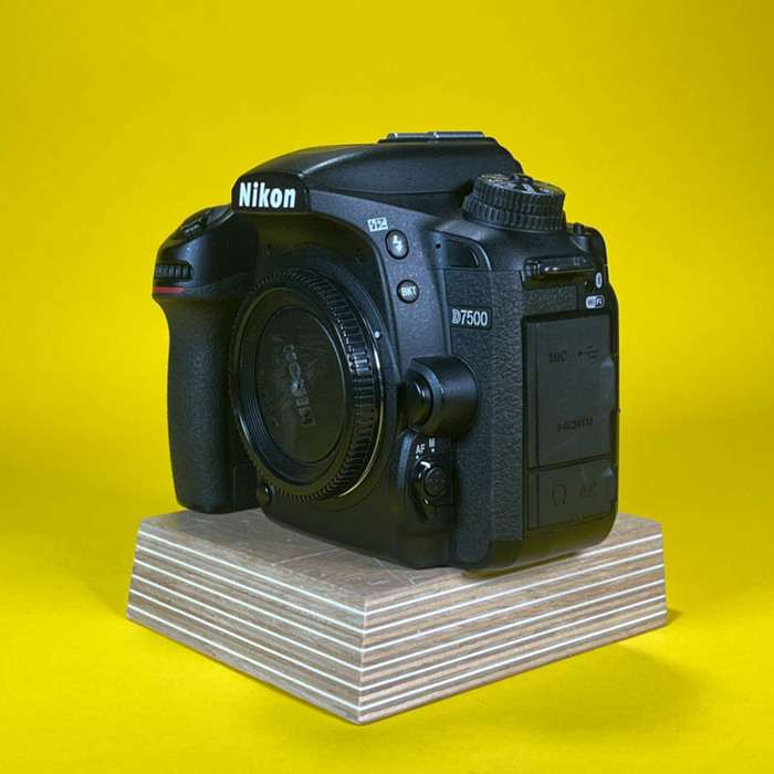 Nikon D7500 | 6007435