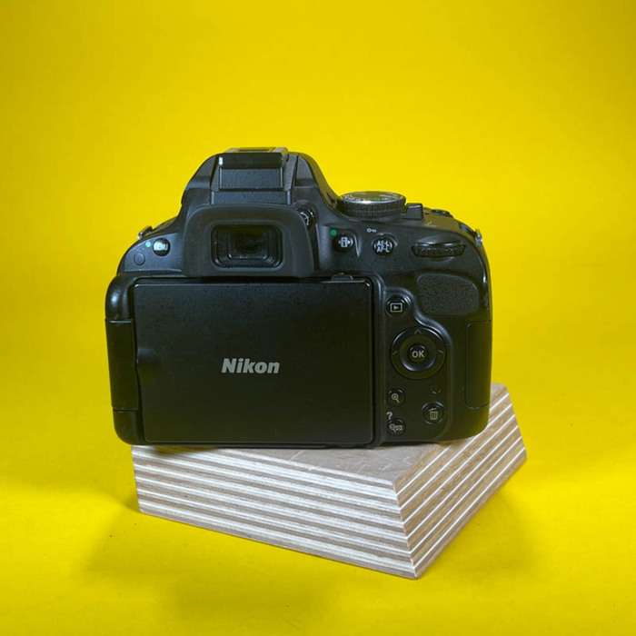 Nikon D5100 | 6071442