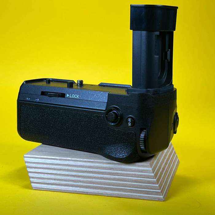 Baterry grip Nikon JBG-N019 pro Nikon Z6II a Z7II +dalková spoušť |