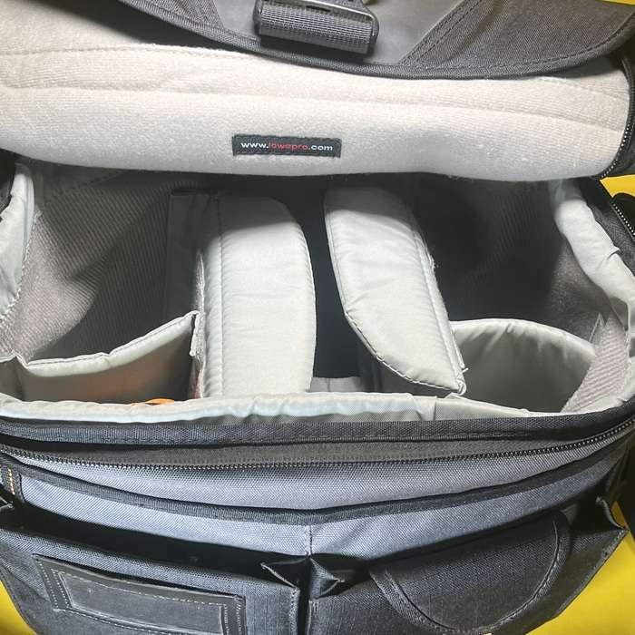 Brašna LOWEPRO Stealth Reporter D400 AW  |