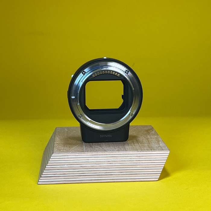 Nikon FTZ adaptér | 30174954