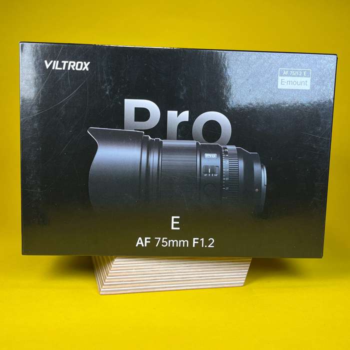 Viltrox 75 mm f/1,2 Sony E
