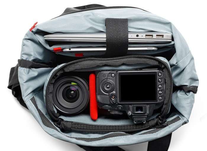 Manfrotto ramenní taška Manhattan 3-Way Changer 20