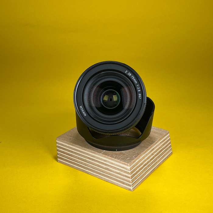 Nikkor 28-75mm f/2,8 | 20020179