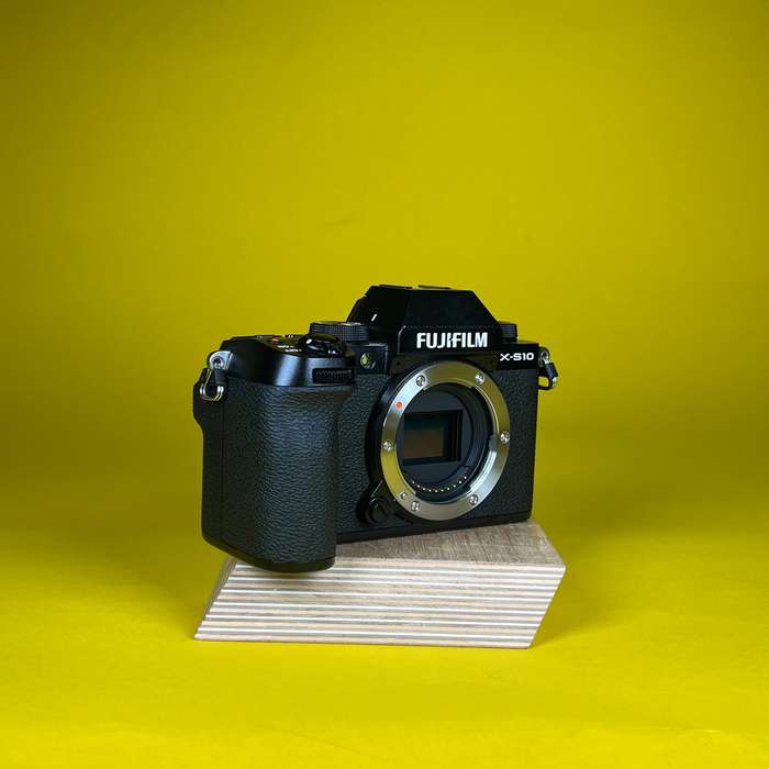 Fujifilm X-S10 + 14-45 + náhradní baterie | 1D015535