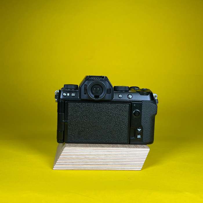 Fujifilm X-S10 + 14-45 + náhradní baterie | 1D015535