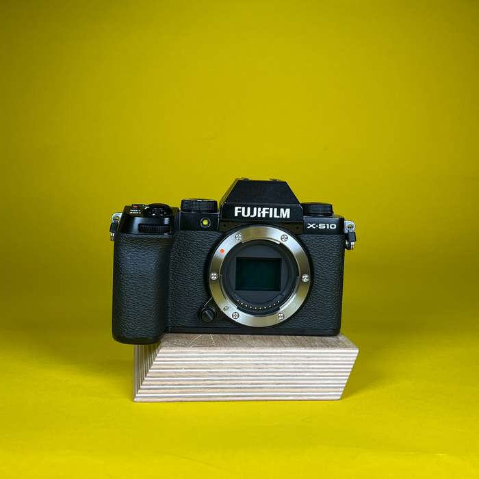 Fujifilm X-S10 + 14-45 + náhradní baterie | 1D015535