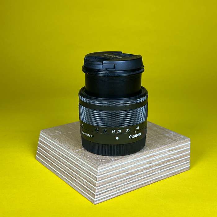 Canon M50 + 15-45mm | 0830300Q5170 + 863208005057