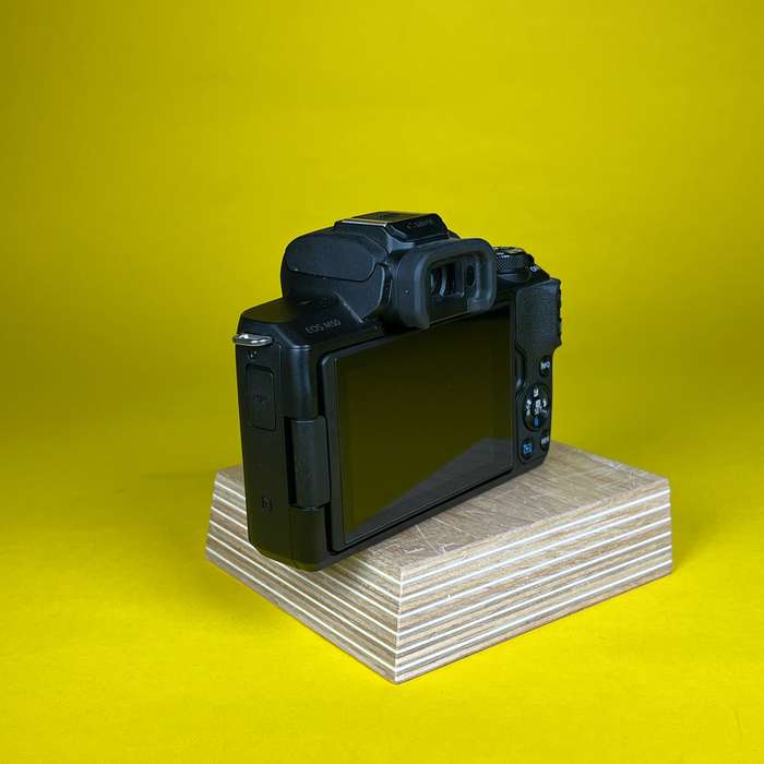 Canon M50 + 15-45mm | 0830300Q5170 + 863208005057