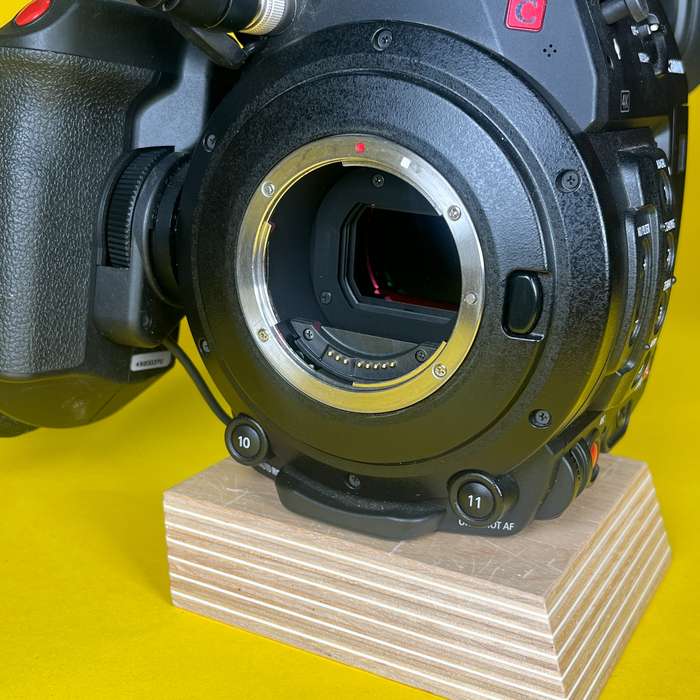 Canon eos C200 | 373929500059