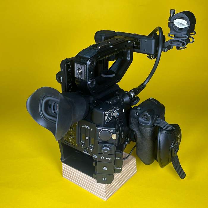 Canon eos C200 | 373929500059