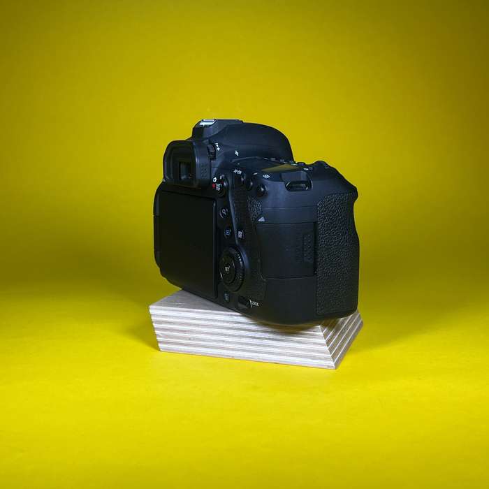 Canon EOS 6D mark II + BatteryGrip  + náhradní baterie| 063051003767 + 0400002853