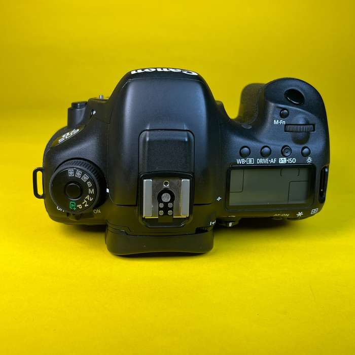 Canon Eos 7D Mark II | 023021000280