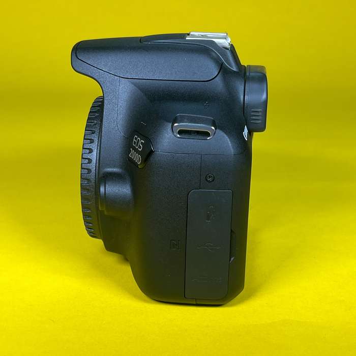Canon EOS 2000D | 113072010786