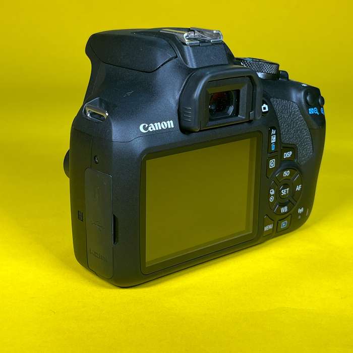 Canon EOS 2000D | 113072010786