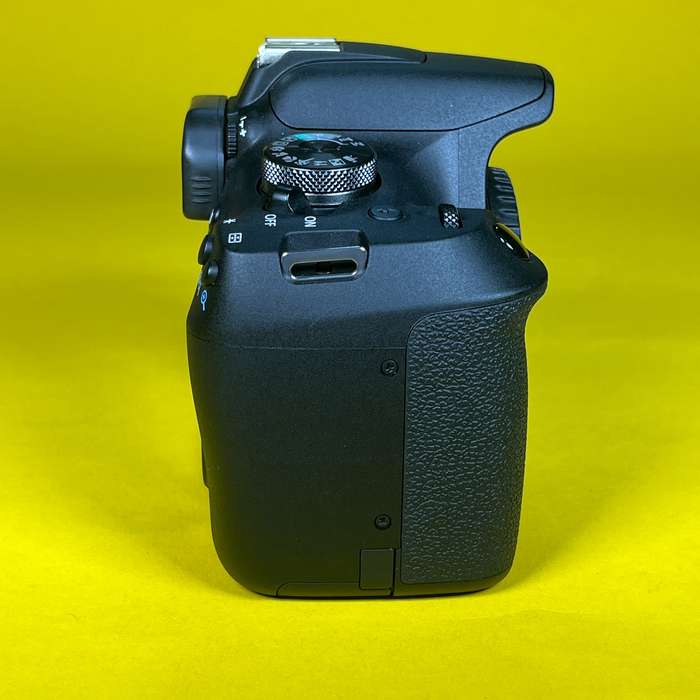 Canon EOS 2000D | 113072010786