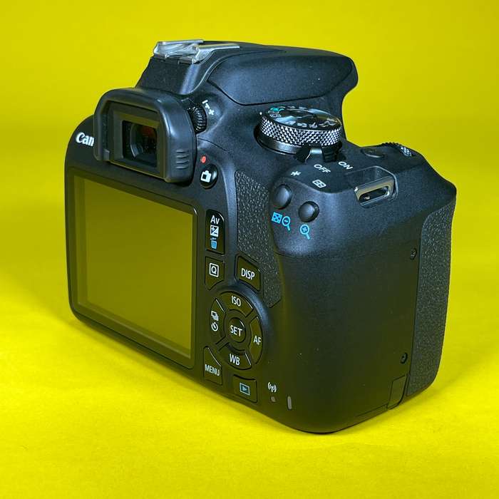 Canon EOS 2000D | 113072010786