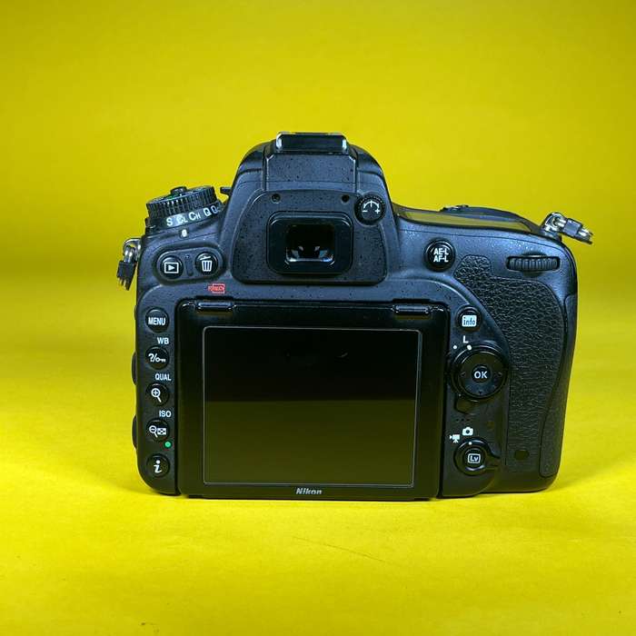 Nikon D750 | 3131918 |