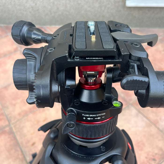 Manfrotto MVTTWINMC + 612AH  Karbonový video stativ | A5891152