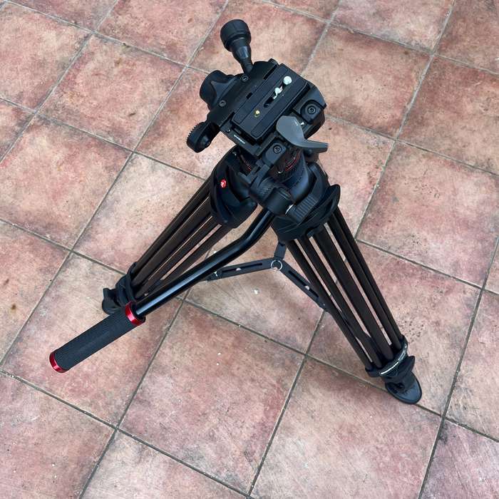 Manfrotto MVTTWINMC + 612AH  Karbonový video stativ | A5891152