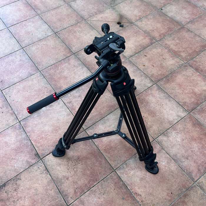 Manfrotto MVTTWINMC + 612AH  Karbonový video stativ | A5891152