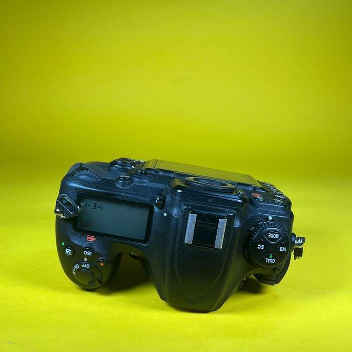 Nikon D500 + Nikon Bateriový grip MBD17 | 6033051