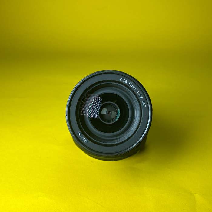 Nikkor 28-75 mm f/2,8 | 20021551