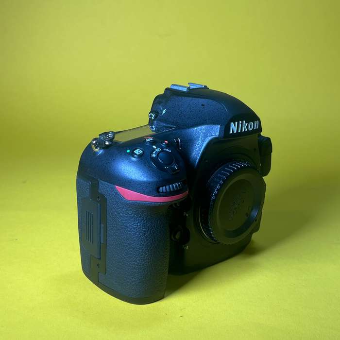 Nikon D850 + Grip + Baterie EN-EL18c s nabíječkou    | 6064396