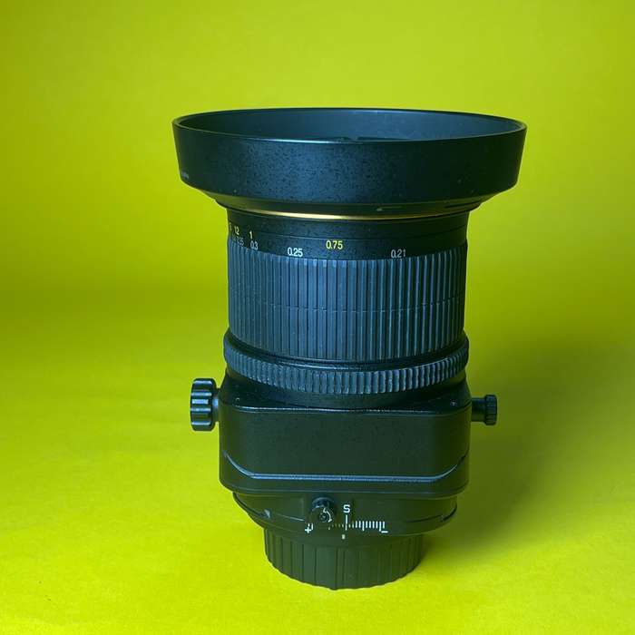 PC-E NIKKOR 24mm f/3.5D ED | 219936