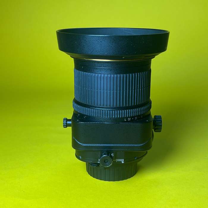 PC-E NIKKOR 24mm f/3.5D ED | 219936