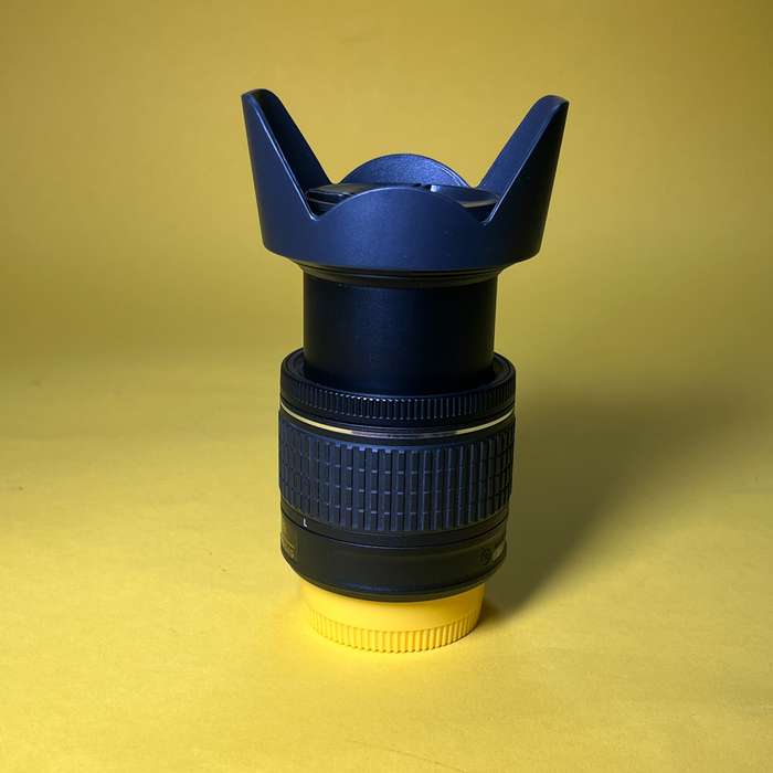 Nikon 18-55 mm f/3.5-5.6 G AF-P DX VR | 22582910