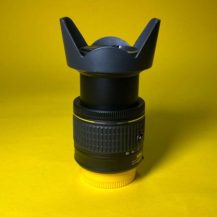 Nikon 18-55 mm f/3.5-5.6 G AF-P DX VR | 22582910
